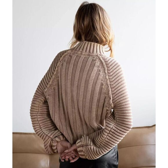 New Free People Sweetheart Sweater SZ Large Chunky Knit Mock Neck Pullover - Picture 2 of 4